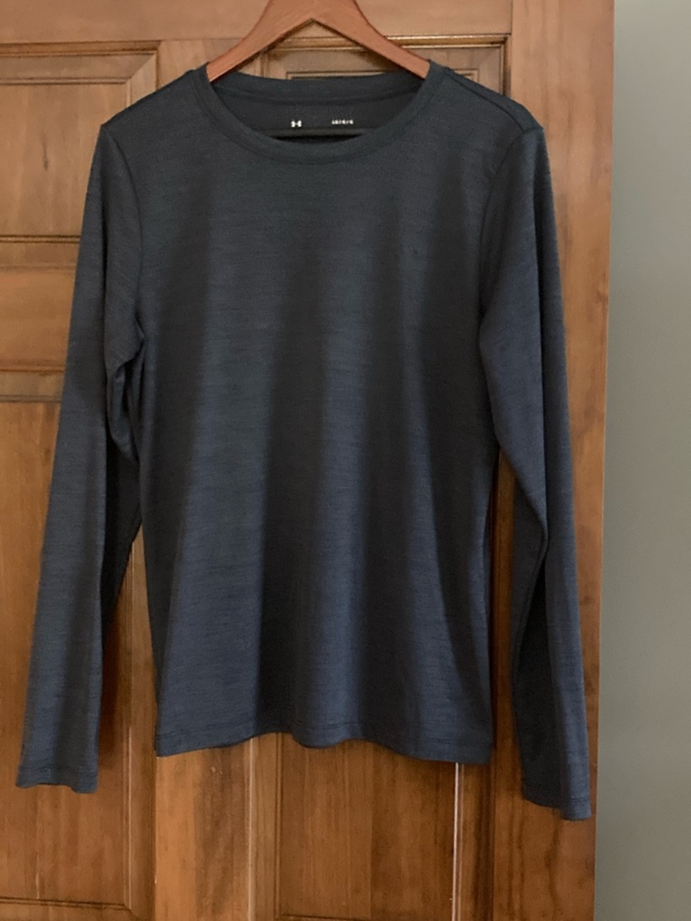 Under Armour Long Sleeve Crew - Charcoal Gray/green